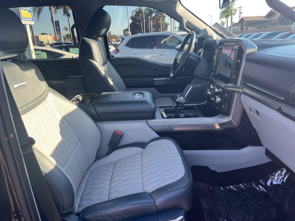 Used 2022 Black Ford Limited image 34