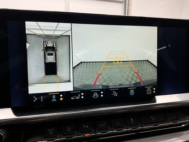 2024 Chevrolet Silverado 2500HD High Country photo 2