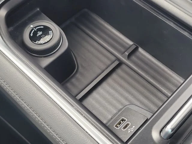 New 2026 Silver Metallic Ford Active image 32