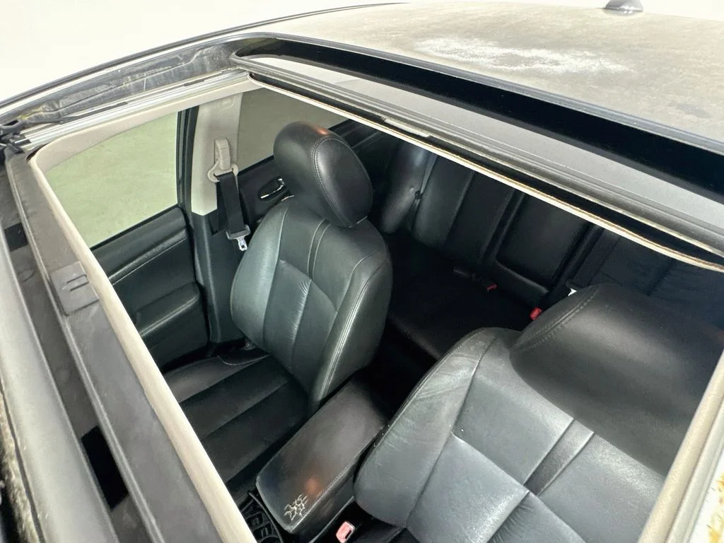 Used 2012 Dark Slate Metallic Nissan 3.5 SR image 24