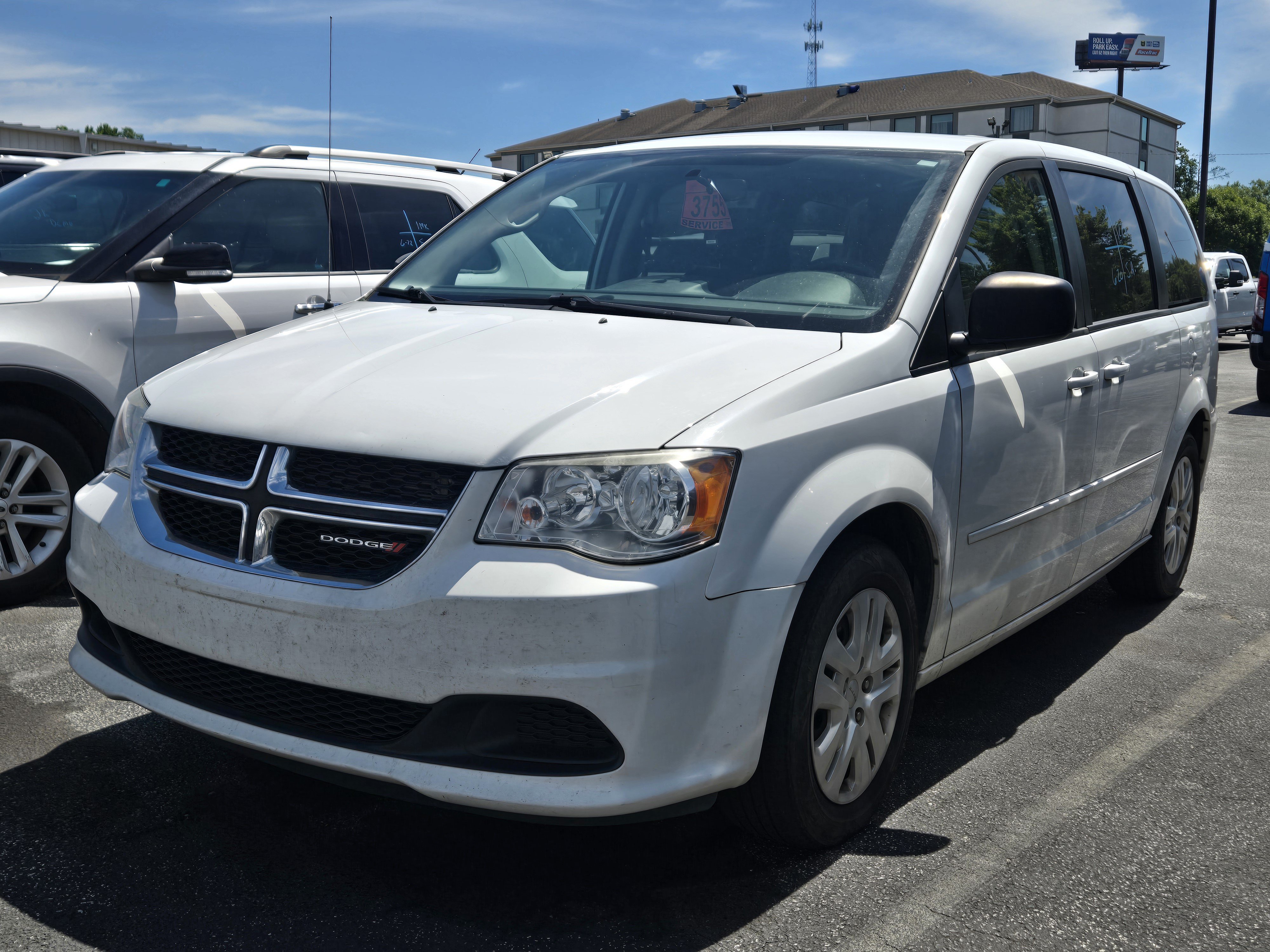 2017 Dodge Grand Caravan SE's photo