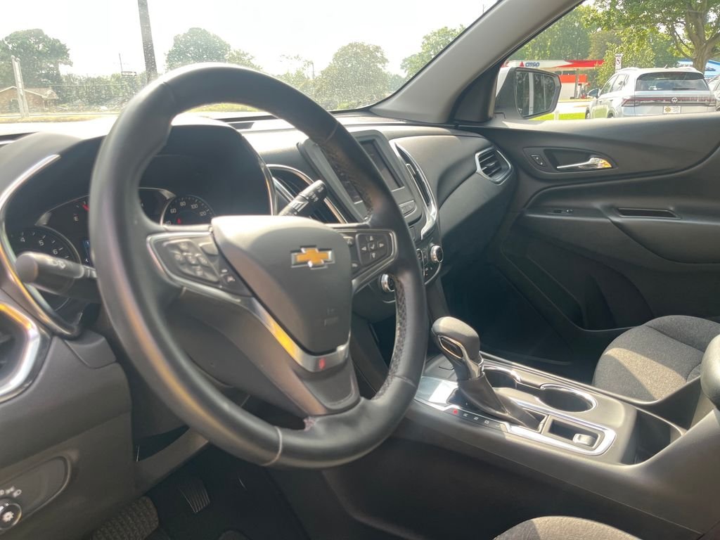 2024 Chevrolet Equinox LT - Photo 11