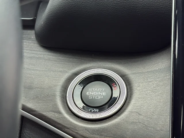 Used 2021 White Jeep Limited image 13