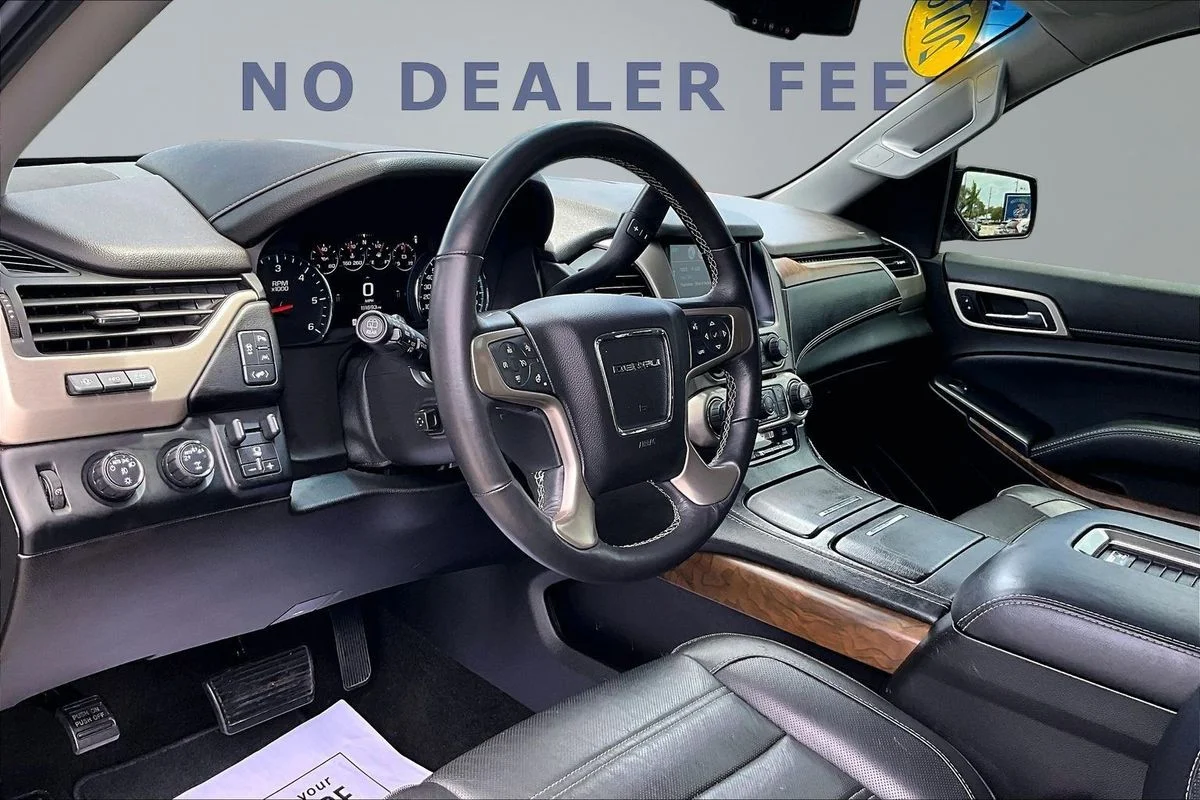 Used 2018 Black GMC Denali image 17