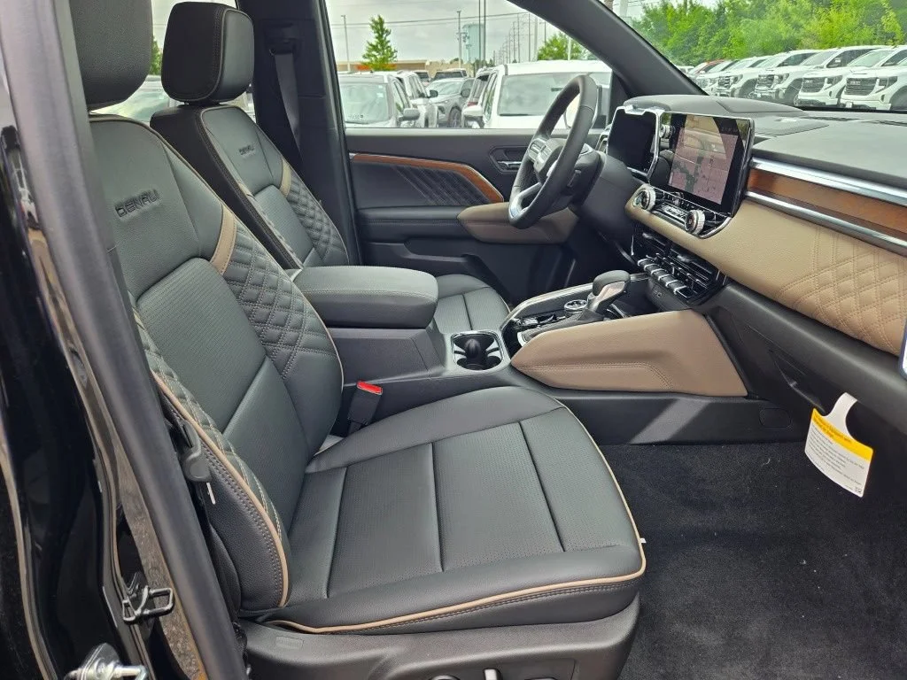 2026 GMC Canyon Denali - Photo 16