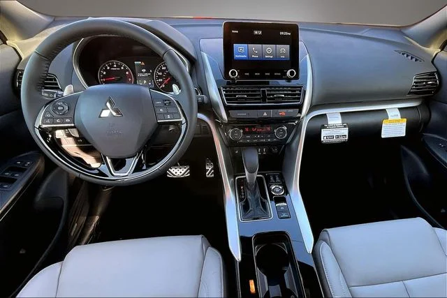 New 2026 Gray Mitsubishi SEL image 5