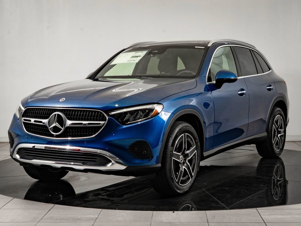 2026 Mercedes-Benz GLC GLC 300 4MATIC's photo