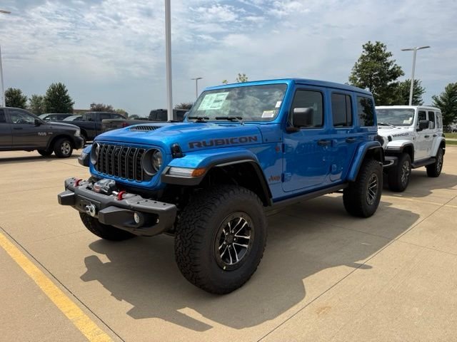 New 2026 Hydro Blue Pearl-Coat Exterior Paint Jeep Rubicon X image 2