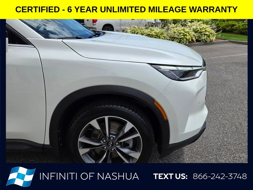 Certified Used 2023 White INFINITI LUXE image 16