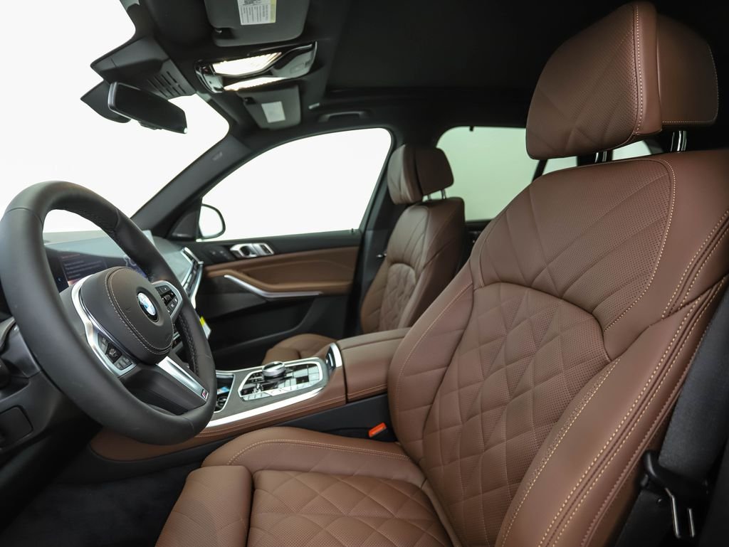 New 2026 Carbon Black Metallic BMW xDrive40i image 11