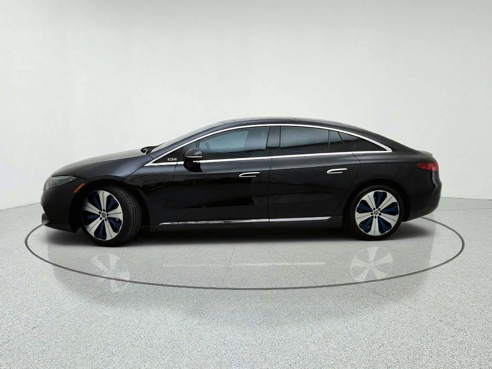 Certified Used 2024 Obsidian Black Metallic Mercedes-Benz EQS 450 image 14