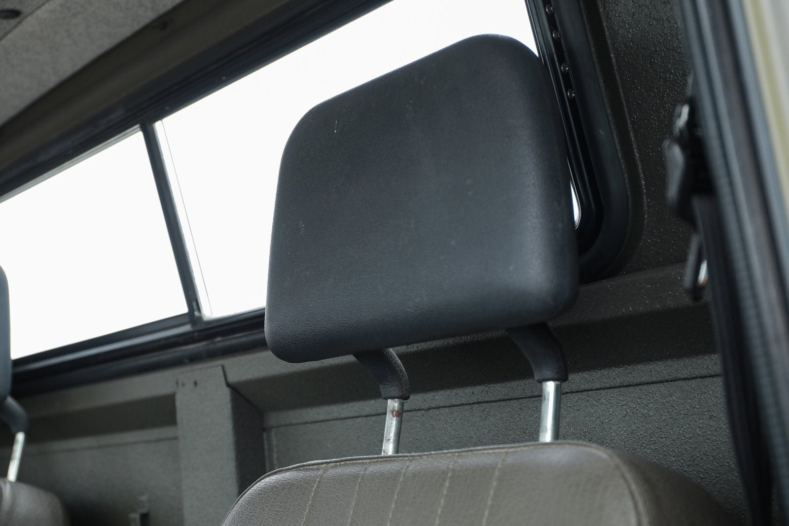 Used 1994 Green Mercedes-Benz  image 23
