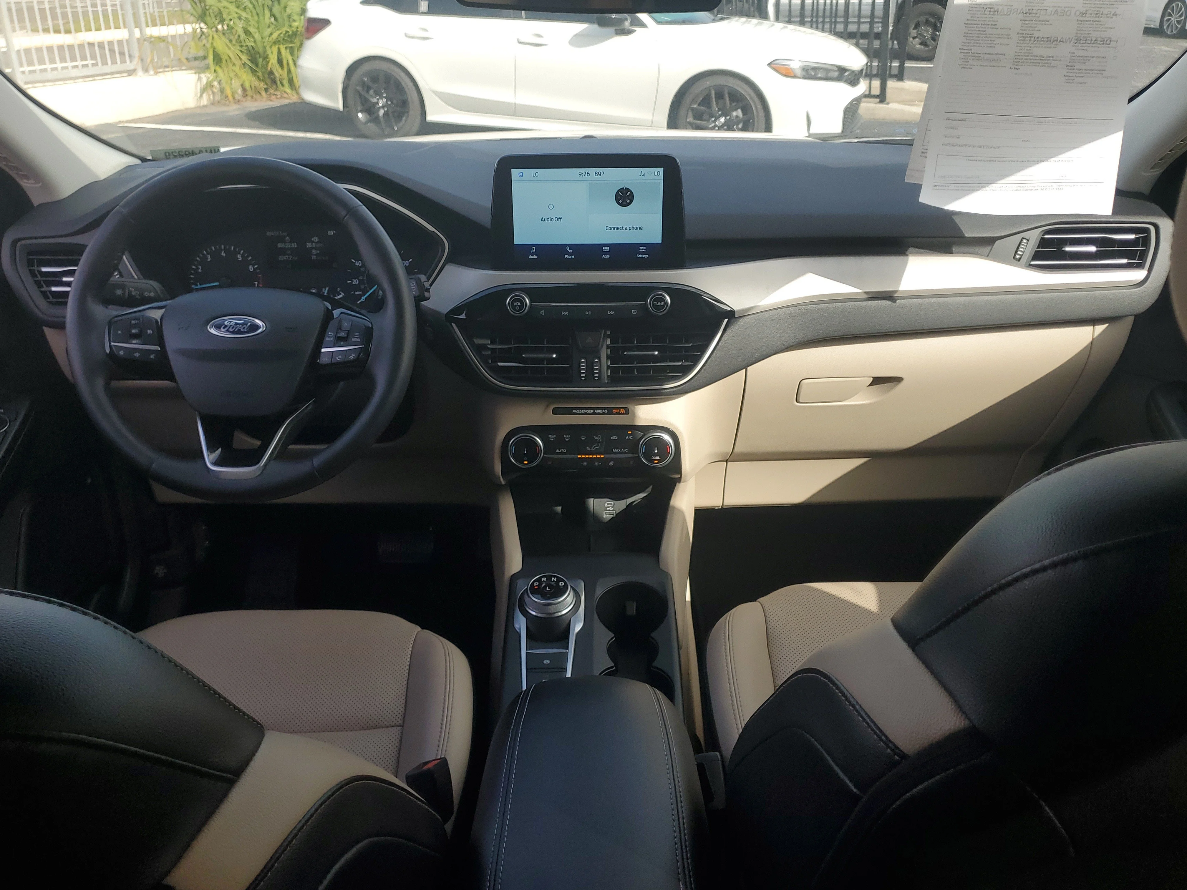 Used 2022 Oxford White Ford SEL image 15