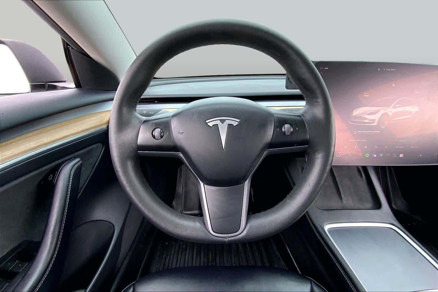 Used 2023 Pearl White Multi-Coat Tesla  image 5