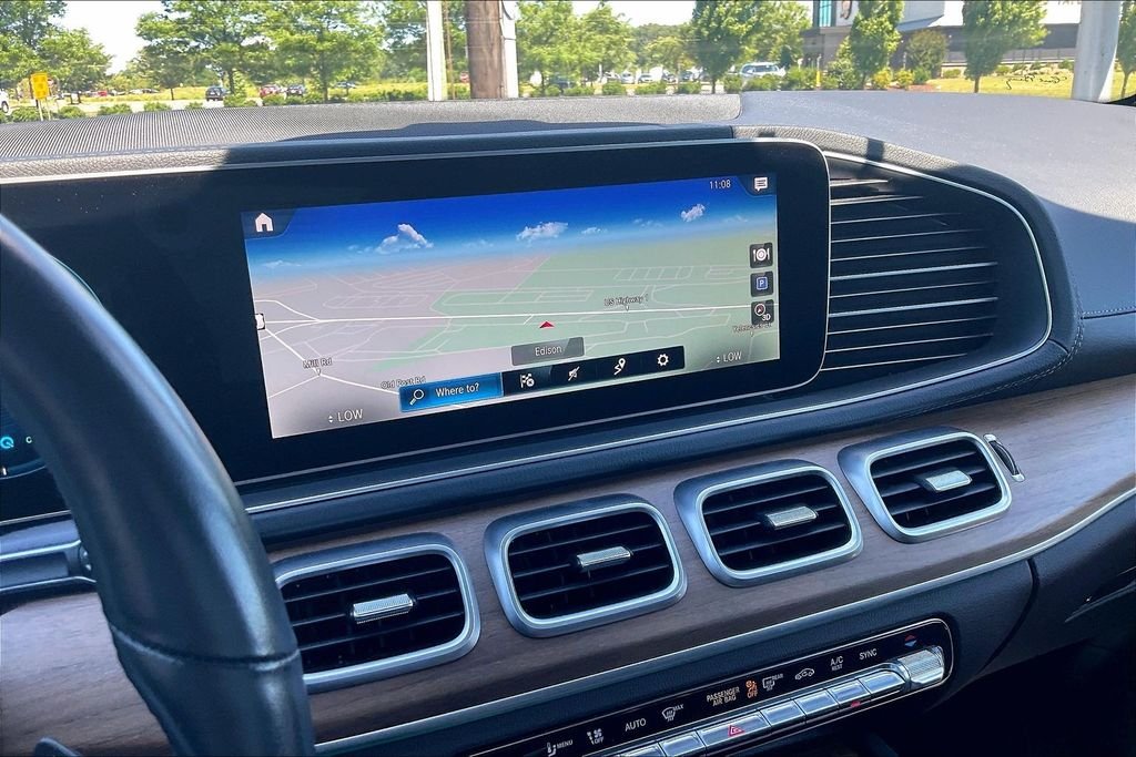 Certified Used 2023  Mercedes-Benz GLS 450 image 5