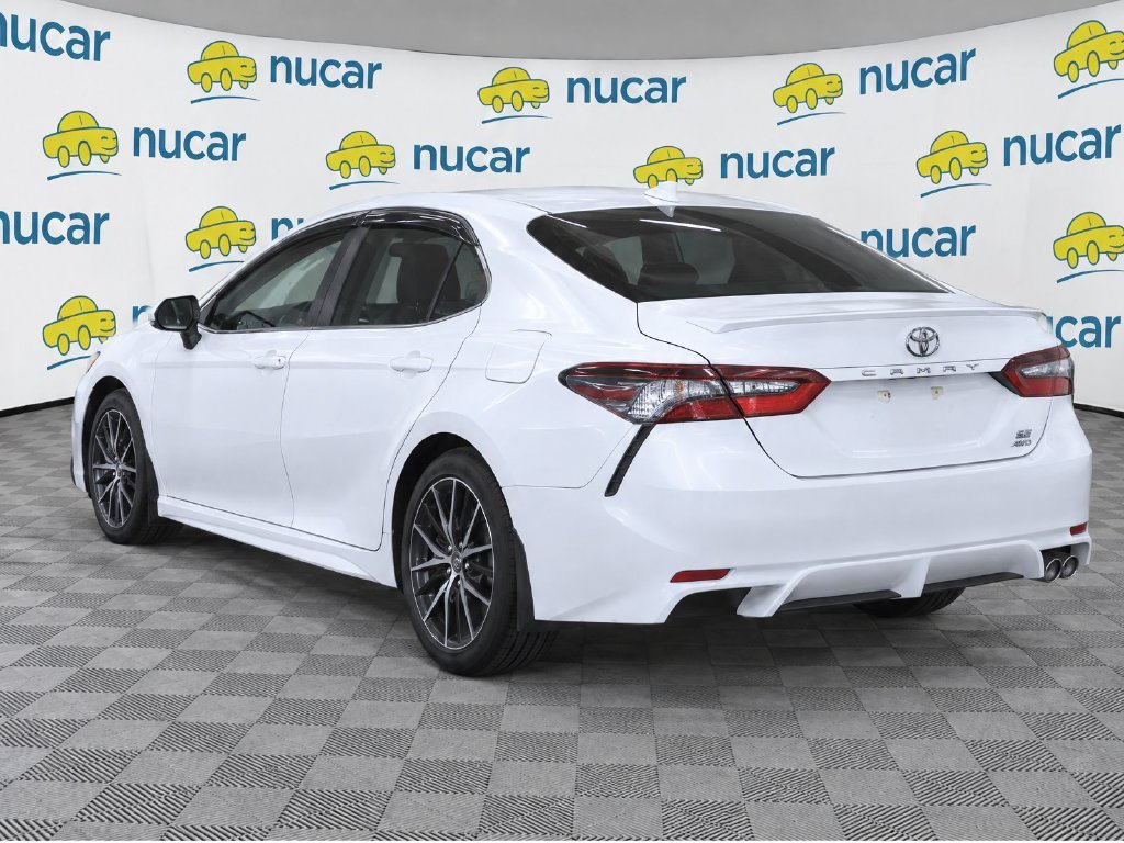 Used 2023 White Toyota SE image 3