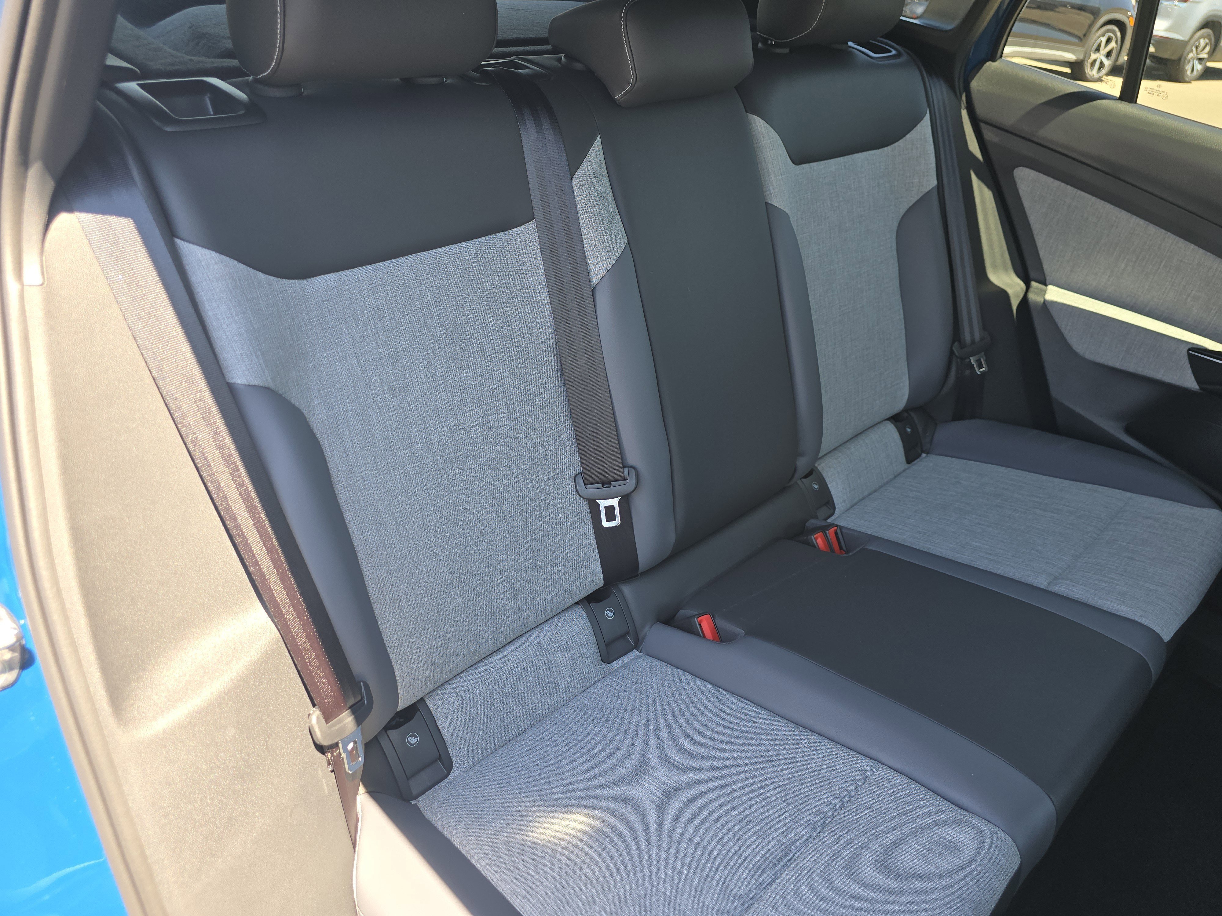New 2026 Mountain Lake Blue Metallic Volkswagen Pro image 17