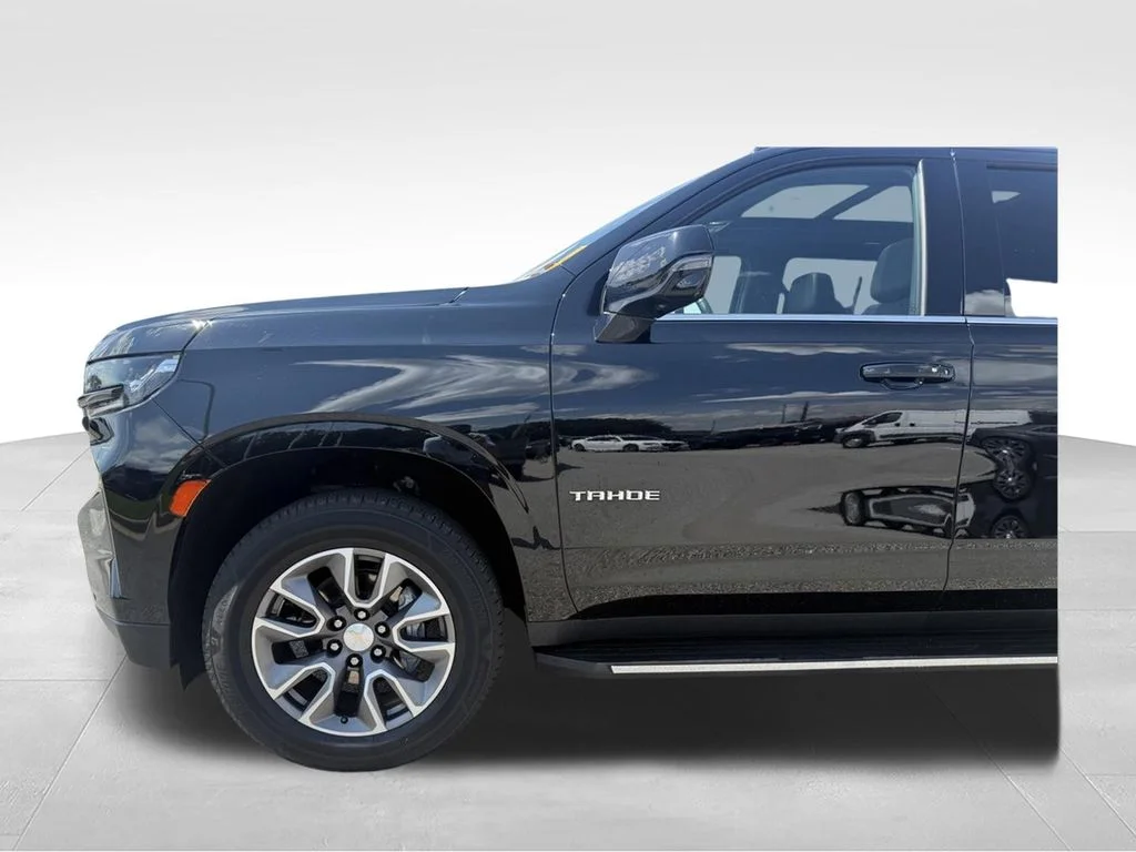 Used 2022 Black Chevrolet LT image 23