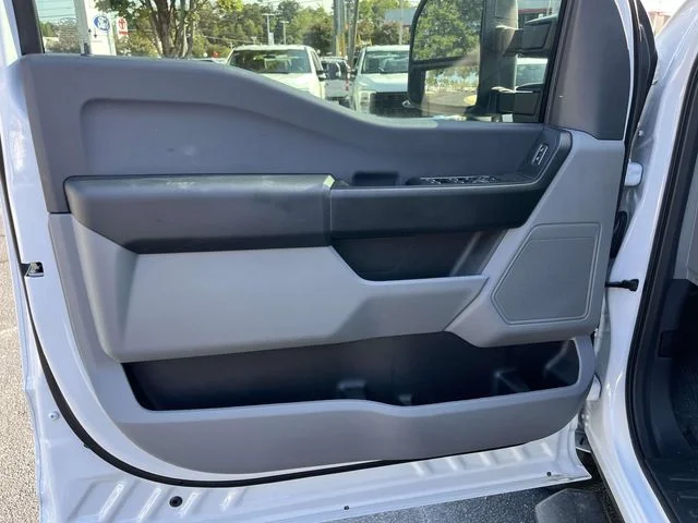 2026 Ford F-250 Super Duty XL - Photo 13