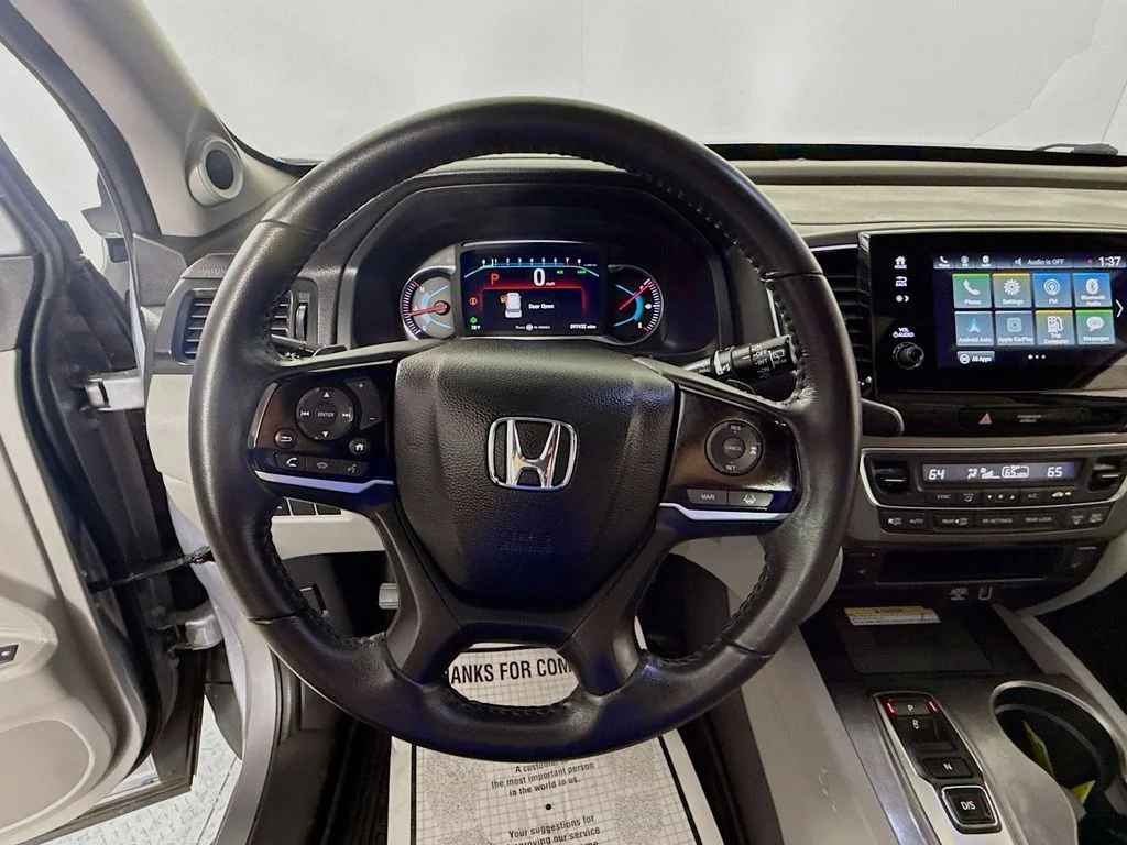 Used 2022 Lunar Silver Metallic Honda Special Edition image 16
