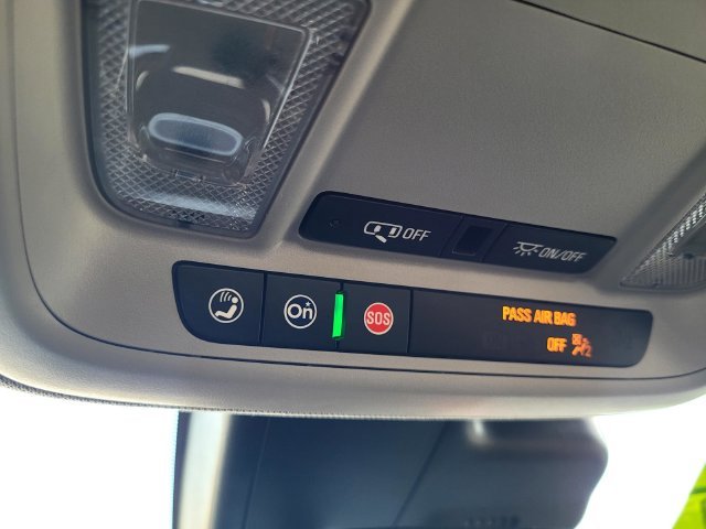 Used 2025 White Chevrolet LT image 20