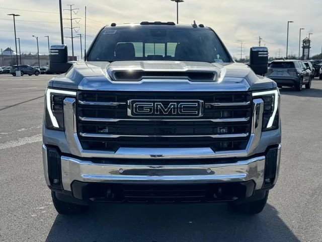 2026 GMC Sierra 2500HD SLT - Photo 10