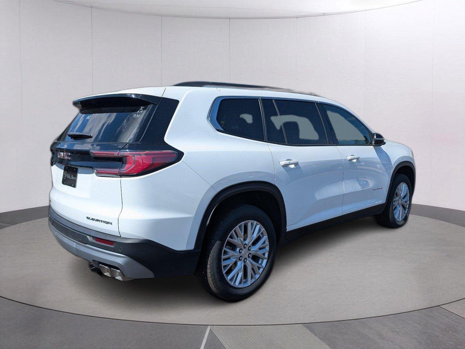 Used 2026 Summit White GMC Elevation image 7