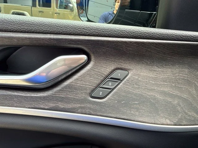 New 2027 Black Jeep Limited image 14
