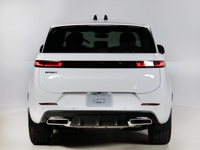 New 2026 Fuji White Land Rover Dynamic SE image 7