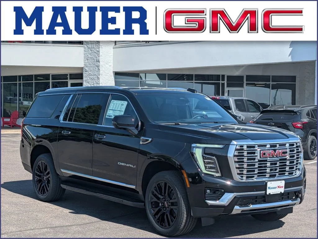 2026 GMC Yukon Denali AWD's photo