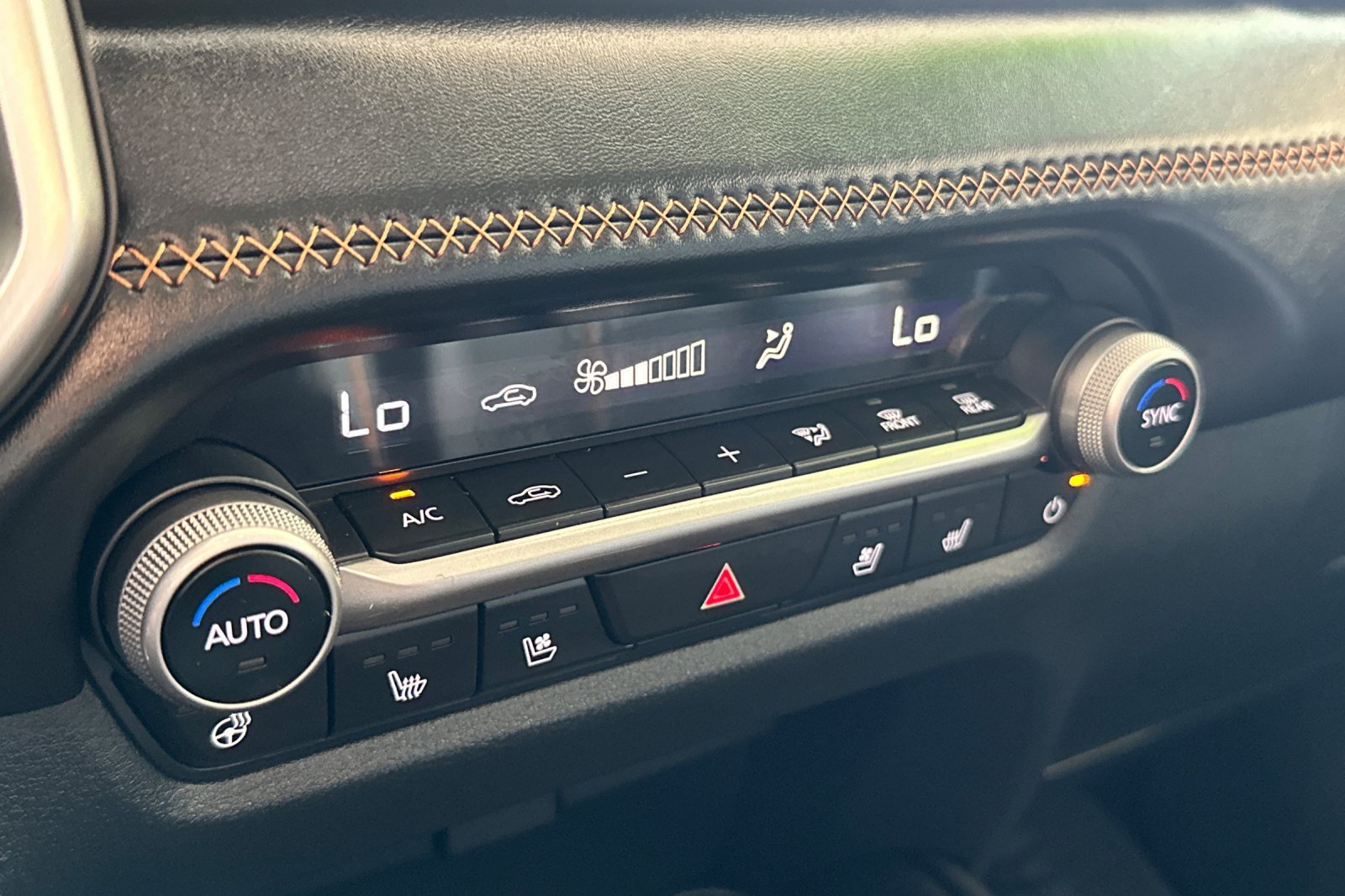 2025 Mazda CX-50 Premium - Photo 23