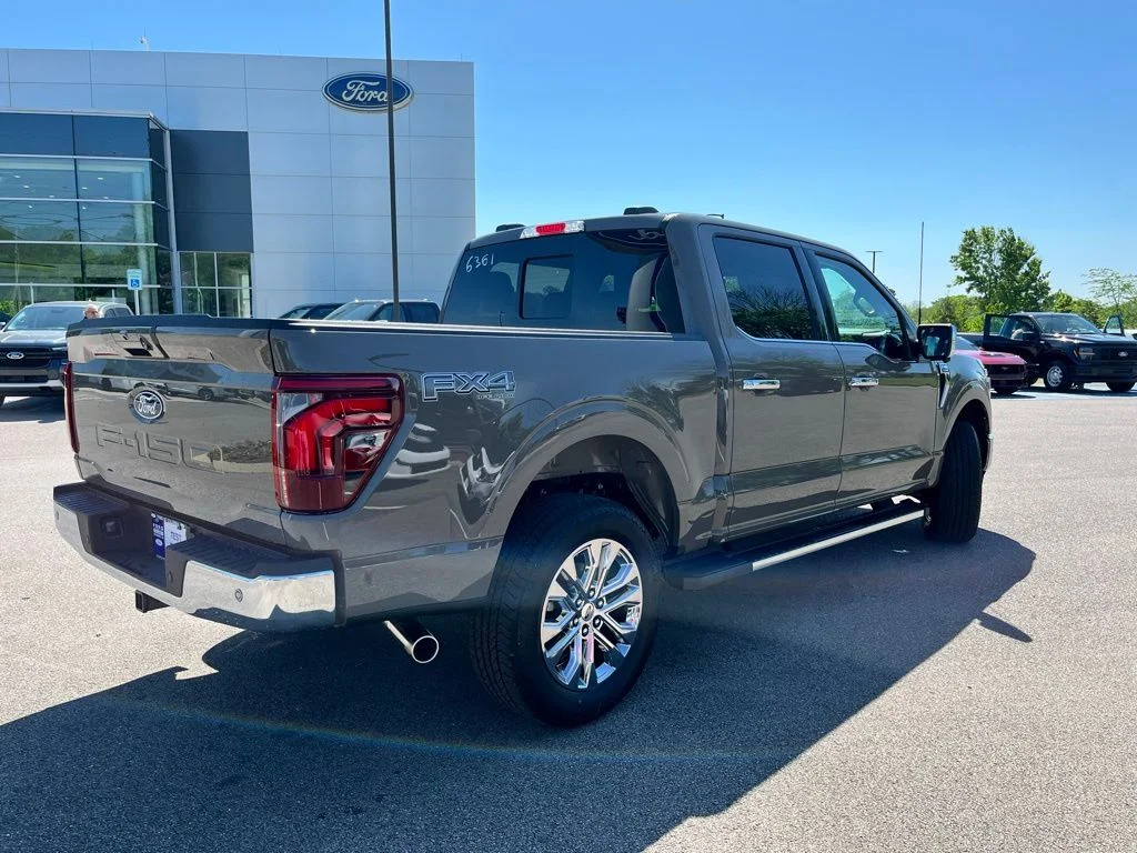 New 2026 Gray Ford Lariat image 5