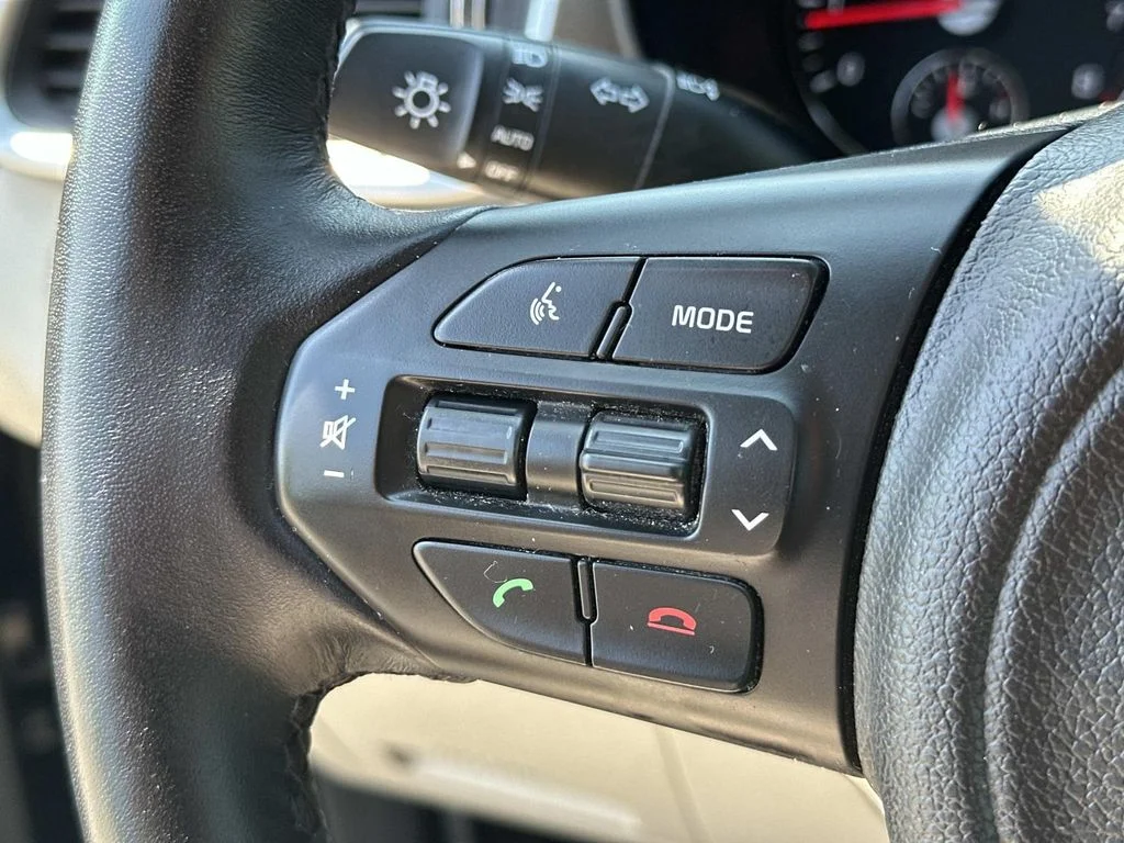 Used 2017 Blue Kia LX image 25
