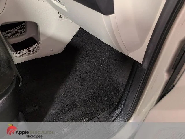 Used 2016 Beige Dodge SXT image 42