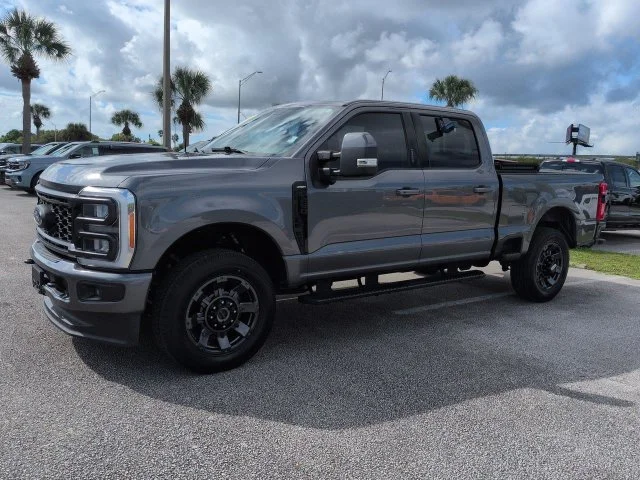 Certified Used 2023 Gray Metallic Ford Lariat image 8
