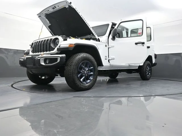New 2026 Bright White Clear-Coat Exterior Paint Jeep 85th Anniversary Edition image 31
