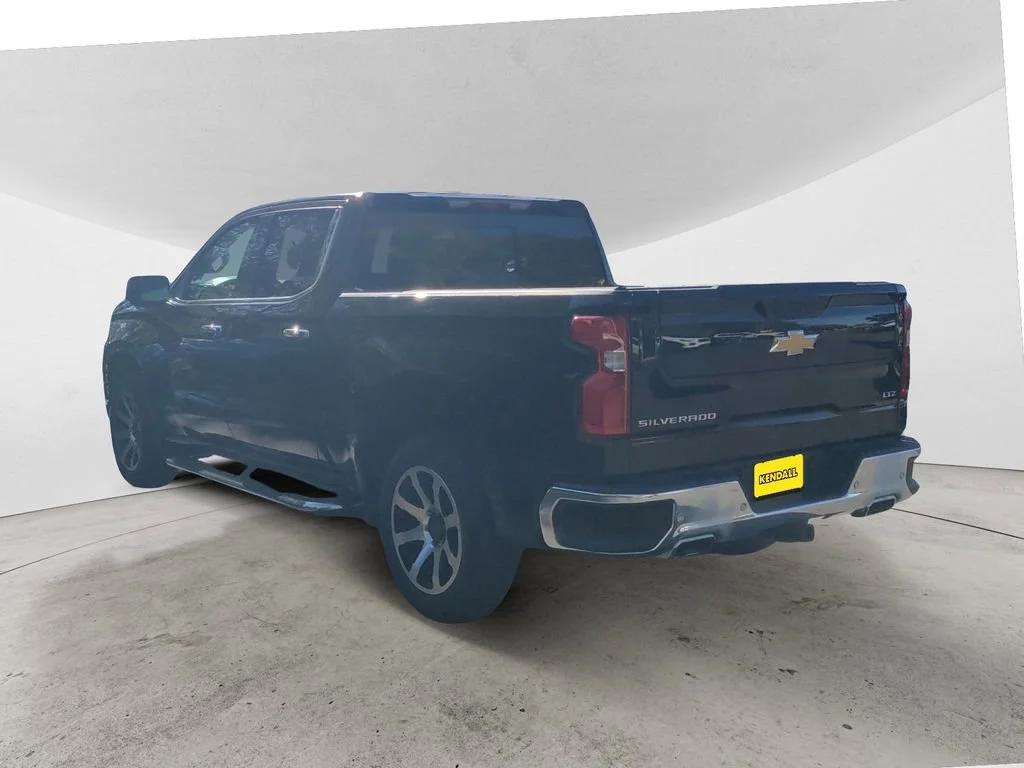 Used 2022 Black Chevrolet LTZ image 3