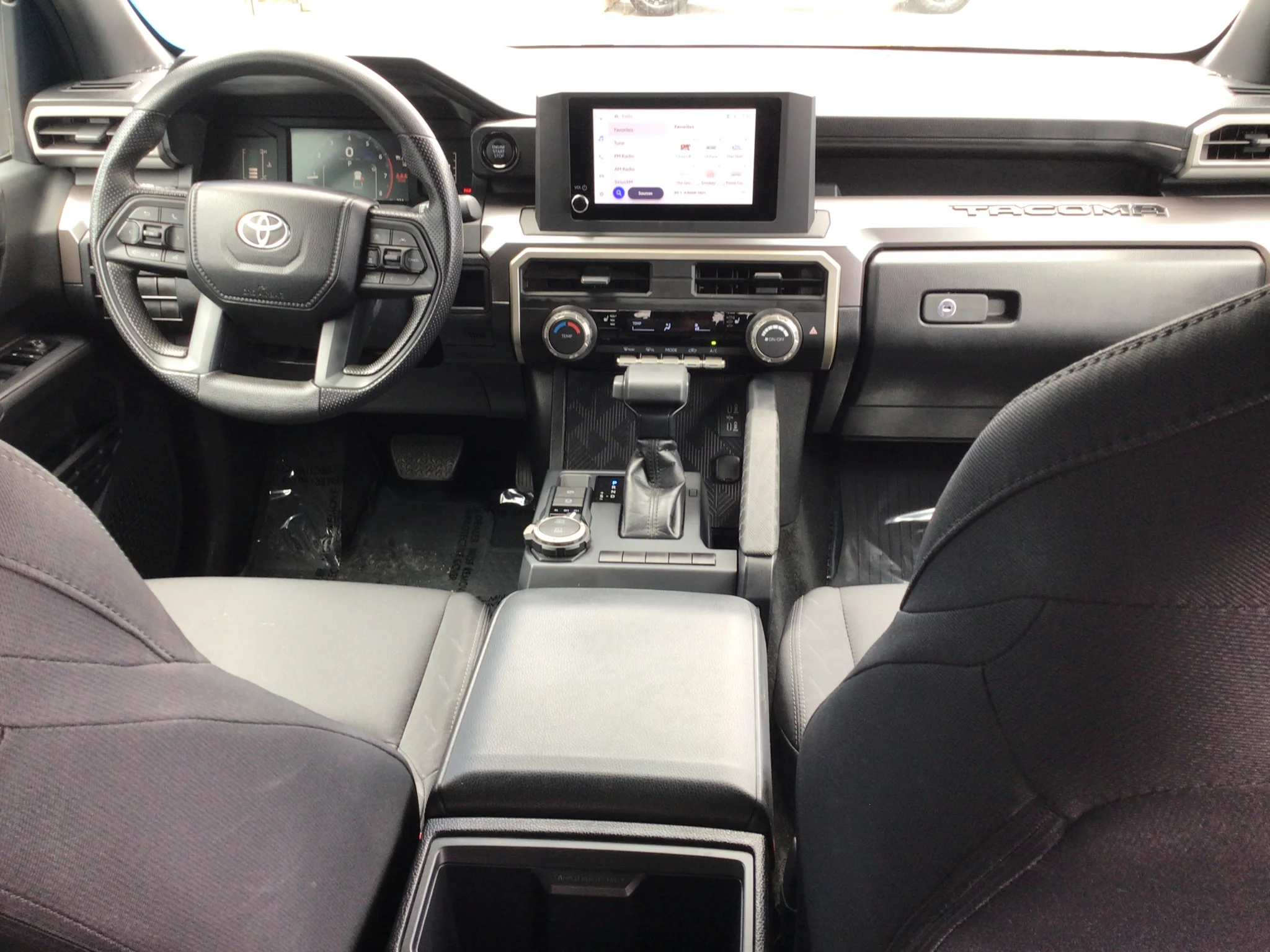 Used 2024 Underground Toyota SR5 image 19