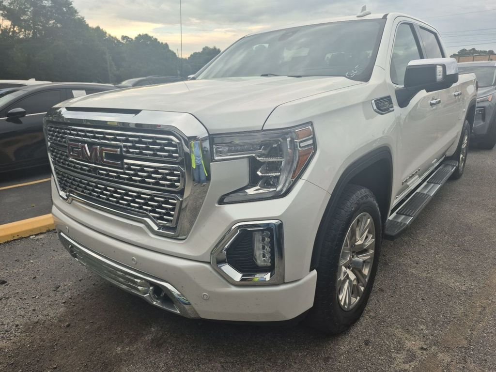 2020 GMC Sierra 4WD Crew Cab Short Box Denali's photo