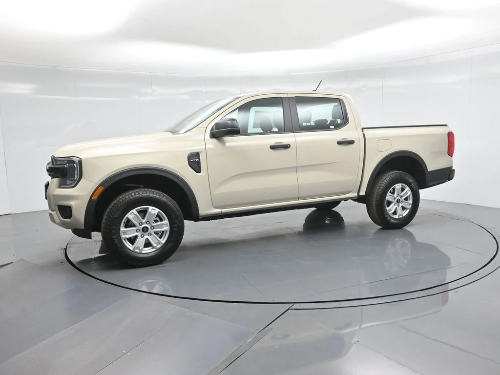 New 2025 Beige Ford XL image 29