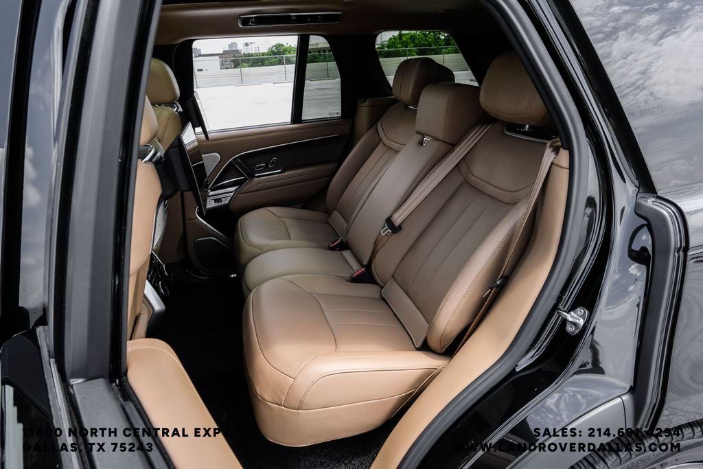 Used 2024 Black Land Rover Autobiography image 44