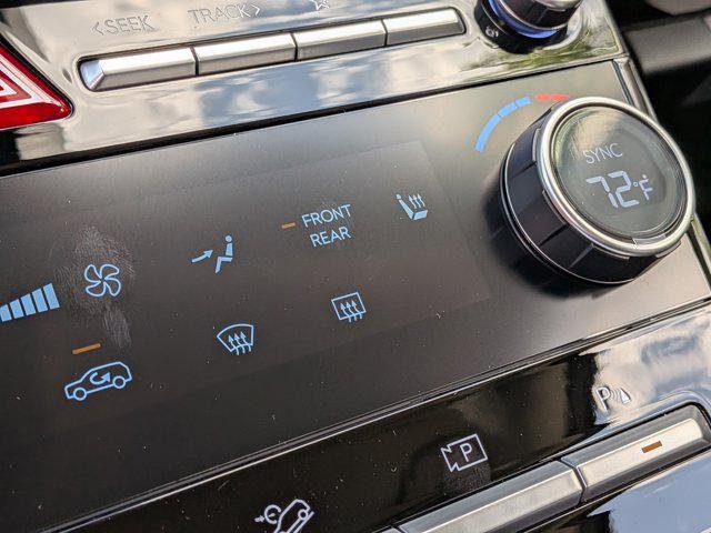 New 2026 Shimmering Silver Hyundai Calligraphy FWD image 30