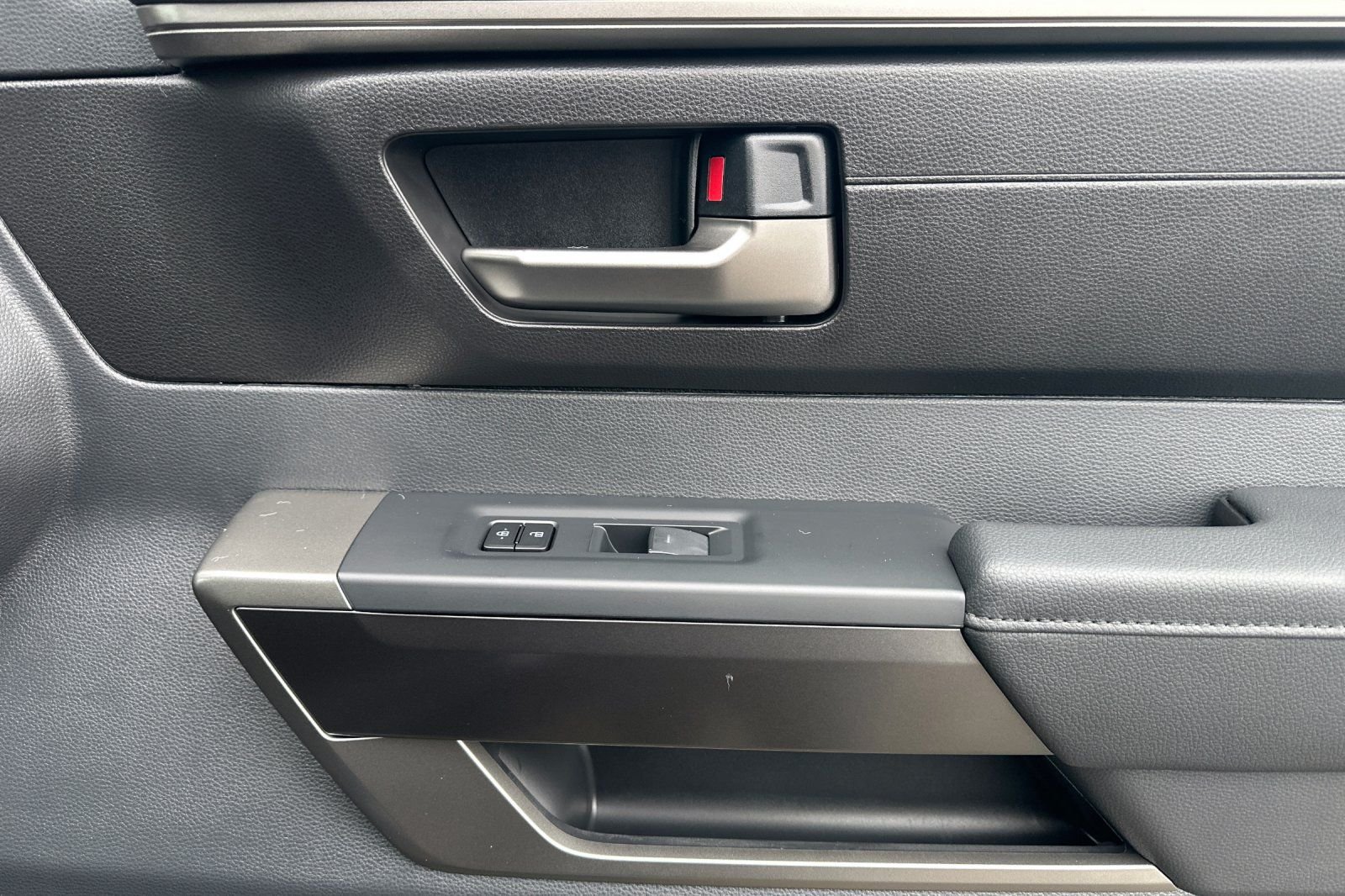 2026 Toyota Tundra SR5 - Photo 29