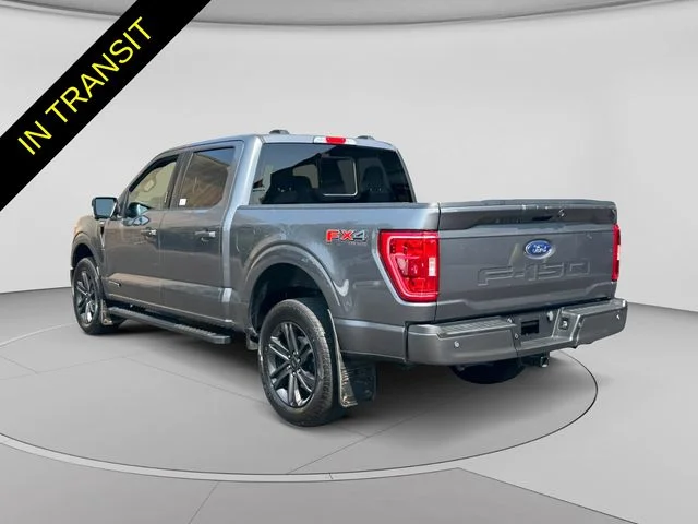 Used 2023  Ford XLT image 3