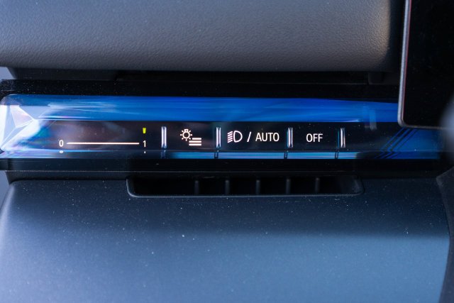 Certified Used 2024 Oxide Grey Met BMW eDrive40 image 25