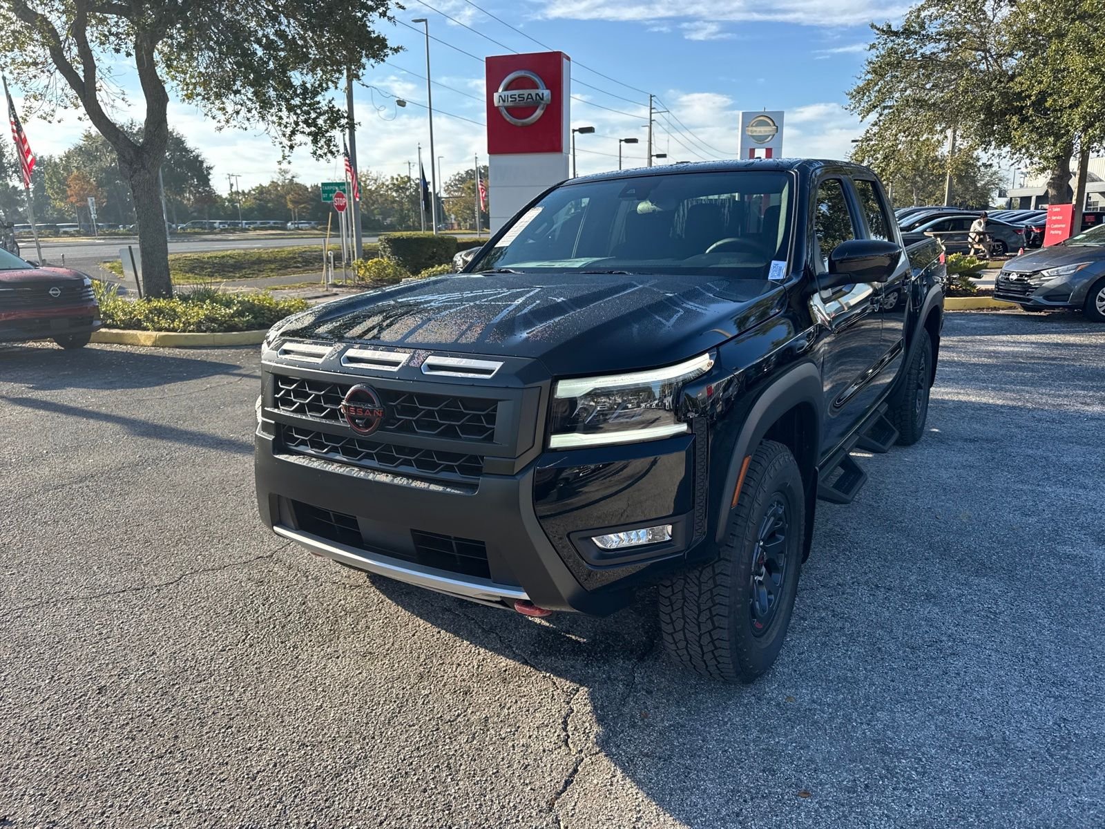 New 2026 Nissan Frontier PRO-4X 4D Crew Cab