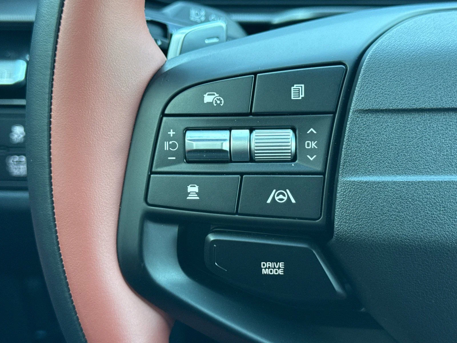 New 2026 Gray Kia SX-Prestige image 28