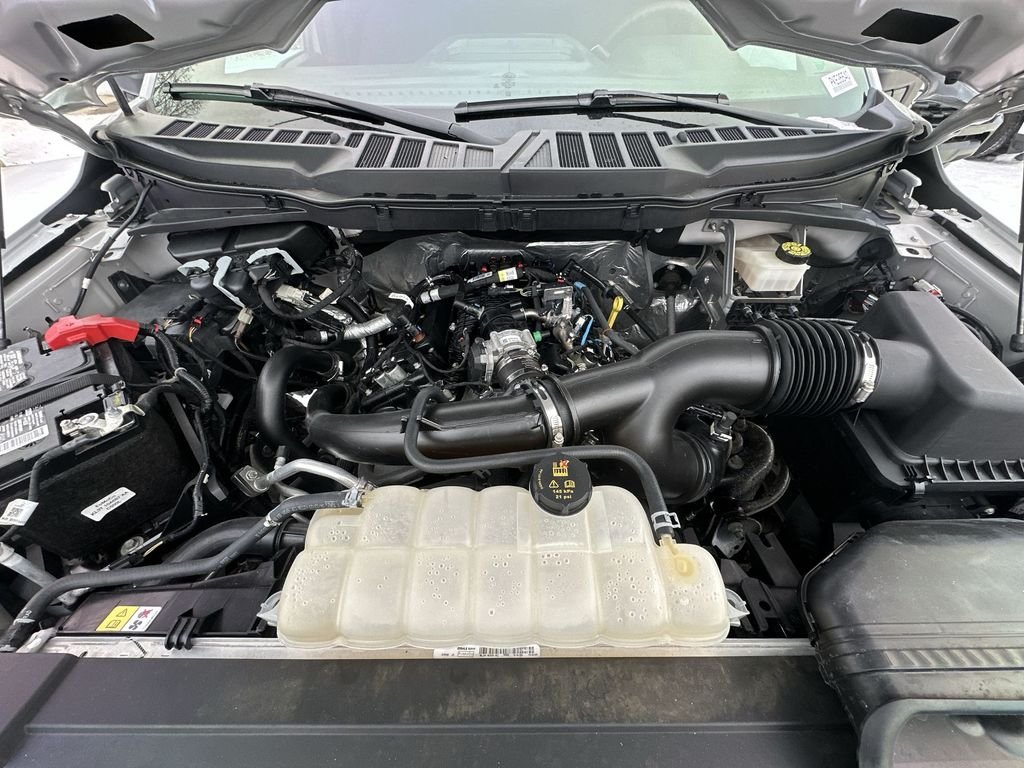 Used 2023 White Ford XL image 25