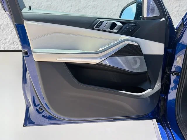2024 BMW X7 ALPINA XB7 - Photo 24