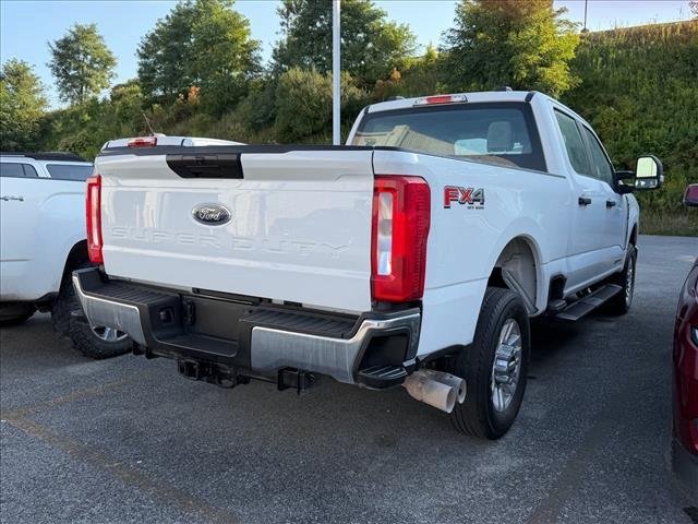 Used 2024 Oxford White Ford XL image 10